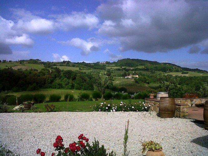 Agriturismo Podere La Marronaia San Gimignano Luaran gambar